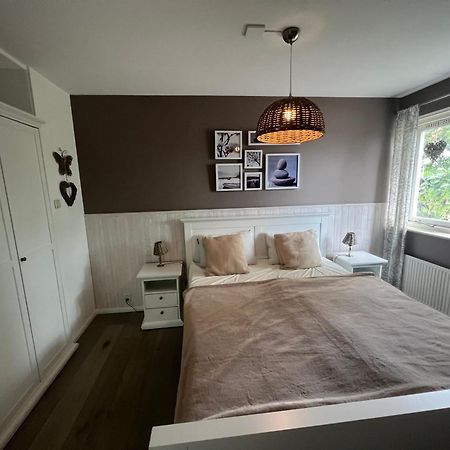 Strandvilla Juliana ยูเลียนาดอร์ป ภายนอก รูปภาพ